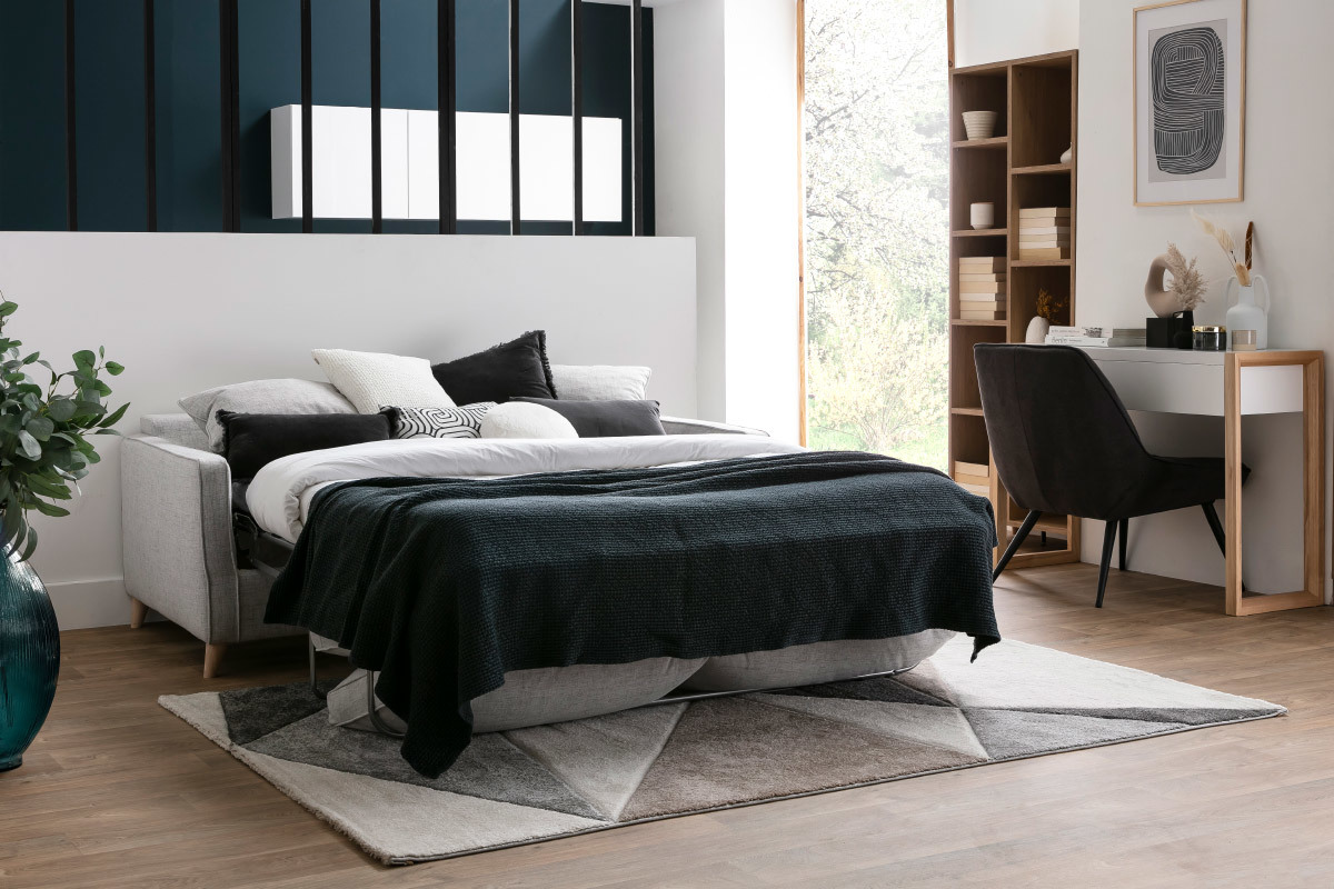 Canap convertible scandinave 3 places en tissu gris clair et bois clair avec matelas 10 cm PAPEL