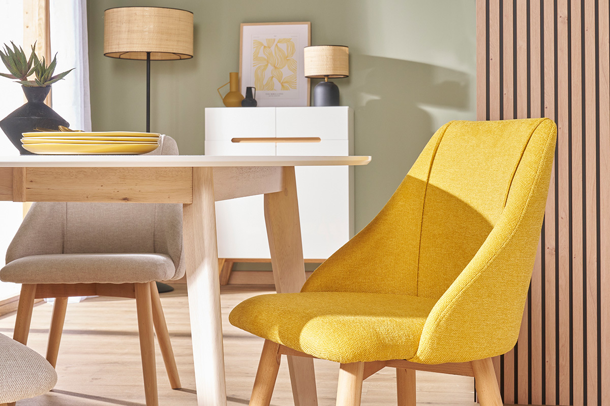 Chaises scandinaves en tissu effet velours textur jaune moutarde et bois clair (lot de 2) HIGGINS