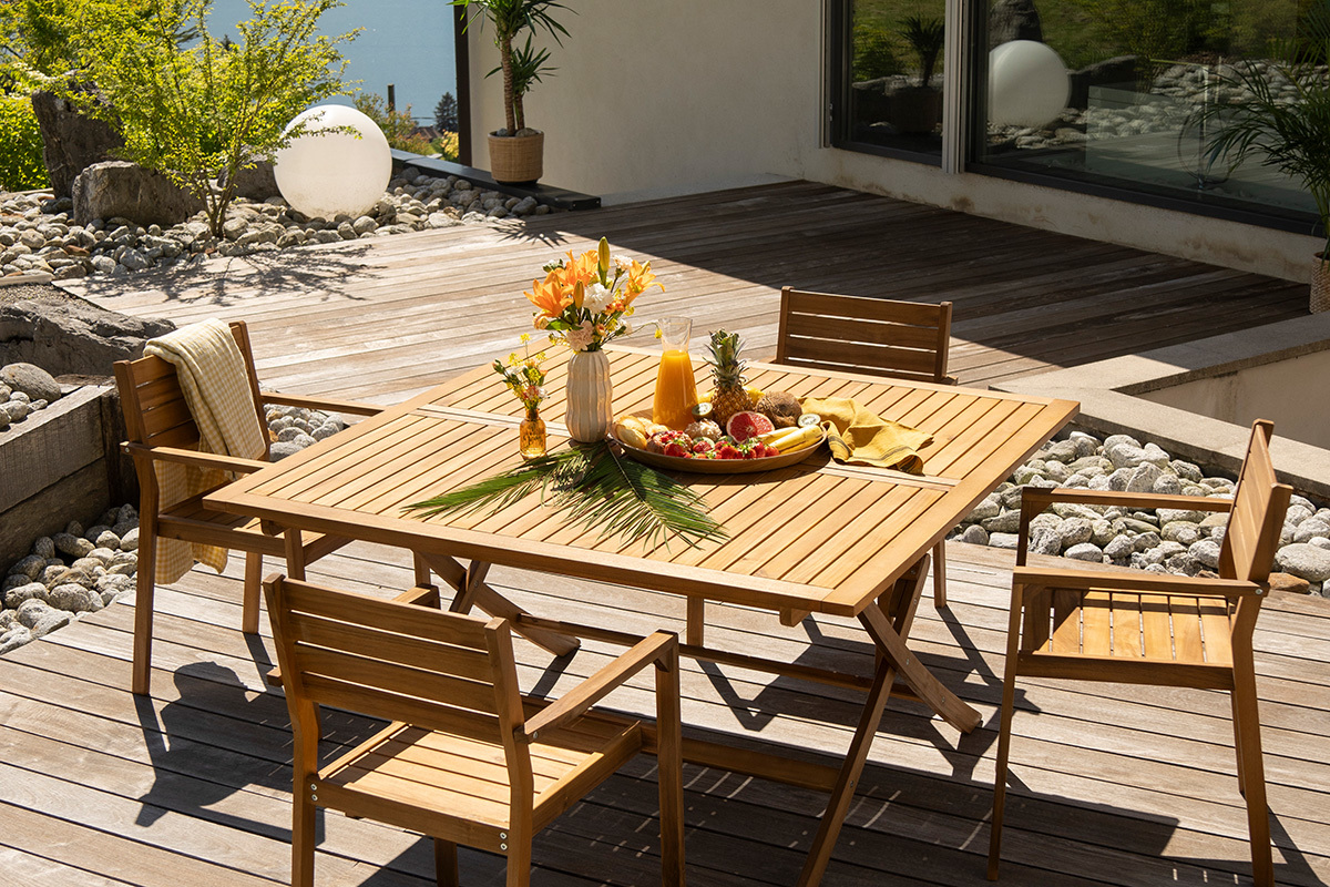 Table de jardin pliante carre en bois massif L140 cm SANTIAGO